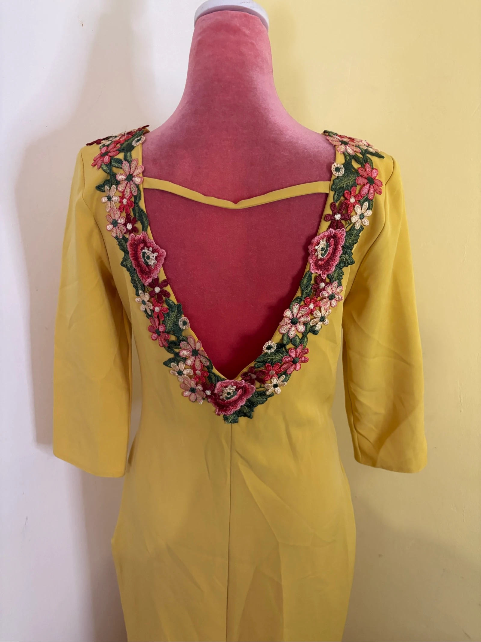 Vestido Amarelo Mostarda Midi Festa - Costas Abertas – photo 5